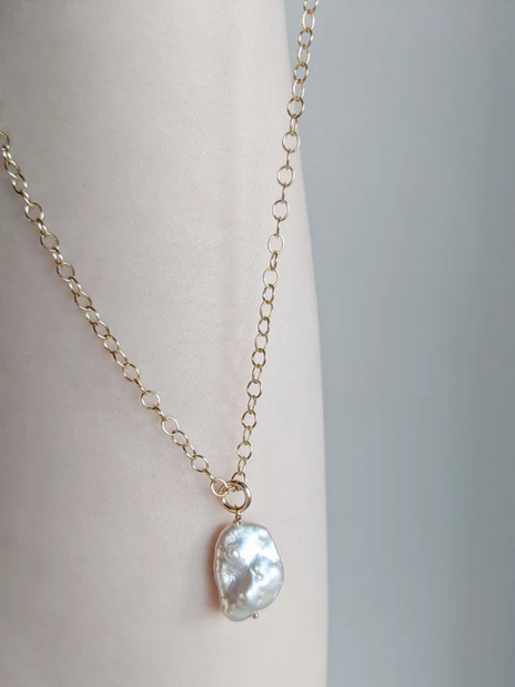 Little Gold - Cloud Pearl Necklace - Prudence Natural Beauty & Fashion